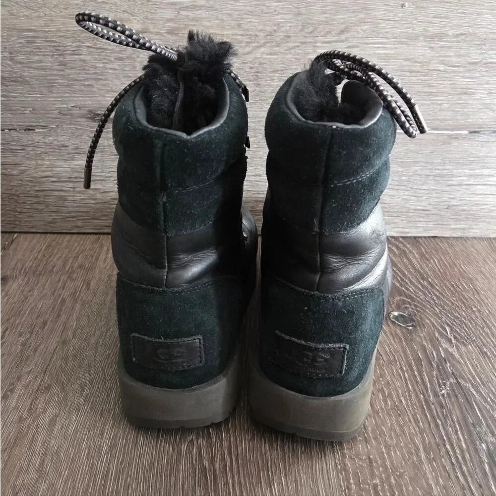 Ugg Viki  Sheepskin Waterproof Boots Women 6 Black Leather Shearling Vibram Sole